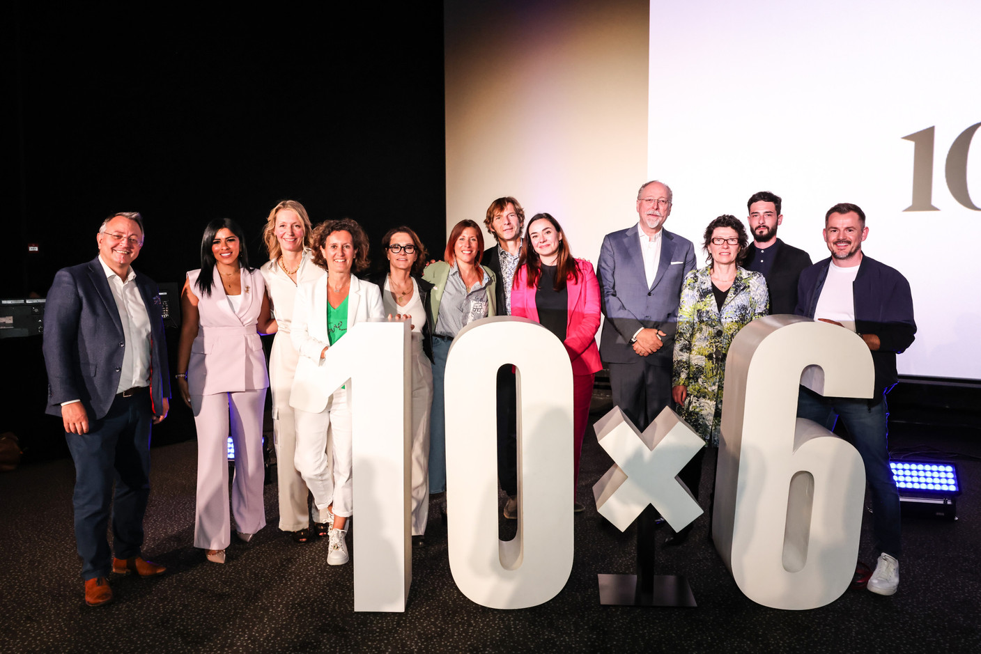 Pedro Castilho (Verbalius), Djémaia Badji (BDA Global Services), Florence Bastin (Flux Advisors), Sandrine Lapointe (LuxRelo), Alexandra Hoesdorff (Deal Productions), Stéphanie Kitoskis (Paperjam+Delano Business Club), Claude Wagner (Batipro Matériaux), Carole Retter (Moskito), Jean-Marc Fandel (Meraki Management), Simone Niclou (University of Luxembourg), Hugo Tamburini (Asemes) and David Gavroy (DG Group). Photo: Marie Russillo/Maison Moderne