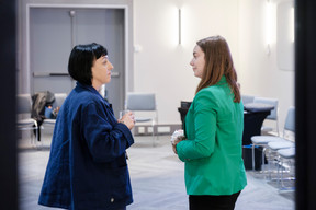 Myriam Schmit (msdesign by myriamschmit) and Jade Goux (Workplace Well-Being). Jan Hanrion / PAPERJAM
