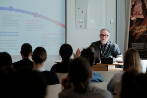 Daniel Eischen (Concept Factory). Jan Hanrion / PAPERJAM