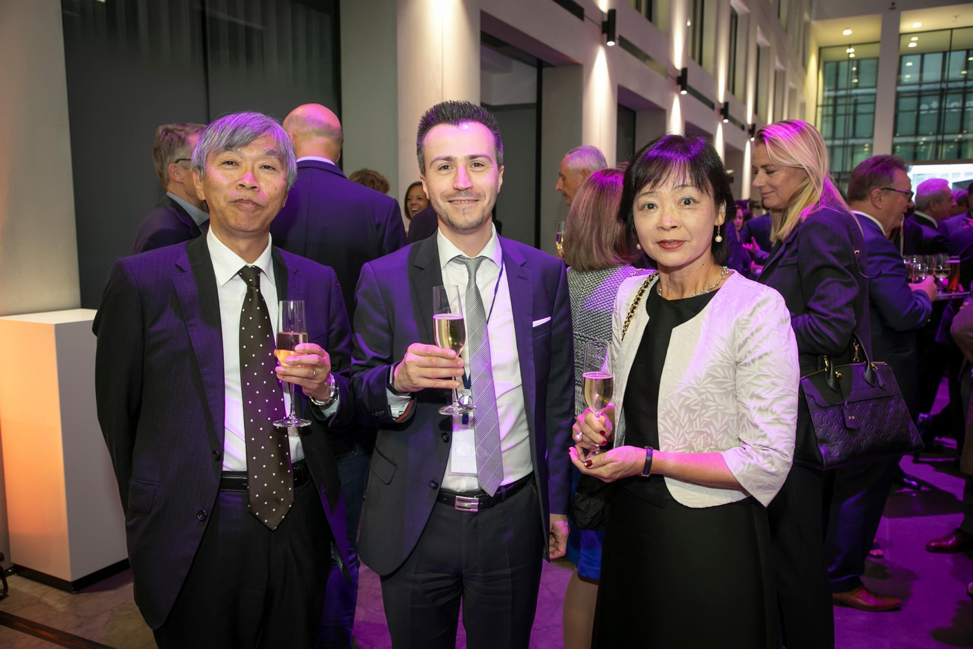 Shigeji Suzuki (Ambassadeur du Japon à Luxembourg), Laurent Berliner (Deloitte) et Eriko Suzuki (Photo: Blitz Agency 2019)