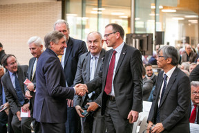 À gauche, François Bausch (ministre de la Mobilité et des Travaux publics) ((Photo: Edouard Olszewski))