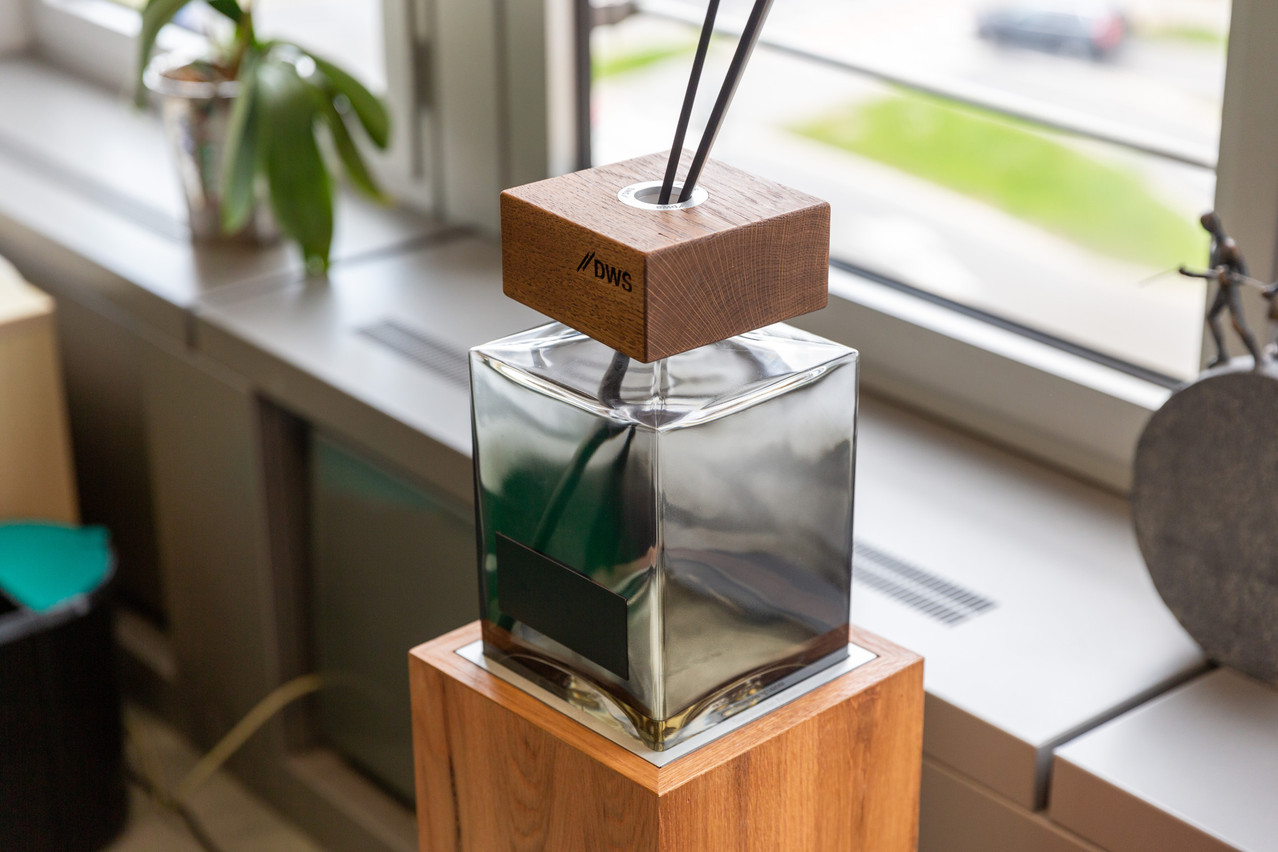 The wood in this incense stand is meant to evoke nature and ESG. Picture taken on 4 May 2022. Photo: Romain Gamba