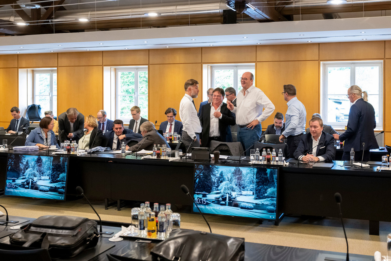 Deux réunions du comité de coordination tripartite ont eu lieu en 2022, en mars et en septembre (ici le 20 septembre 2022 au château de Senningen), où l’indexation des salaires était au cœur des débats. (Photo: SIP/Jean-Christophe Verhaegen)