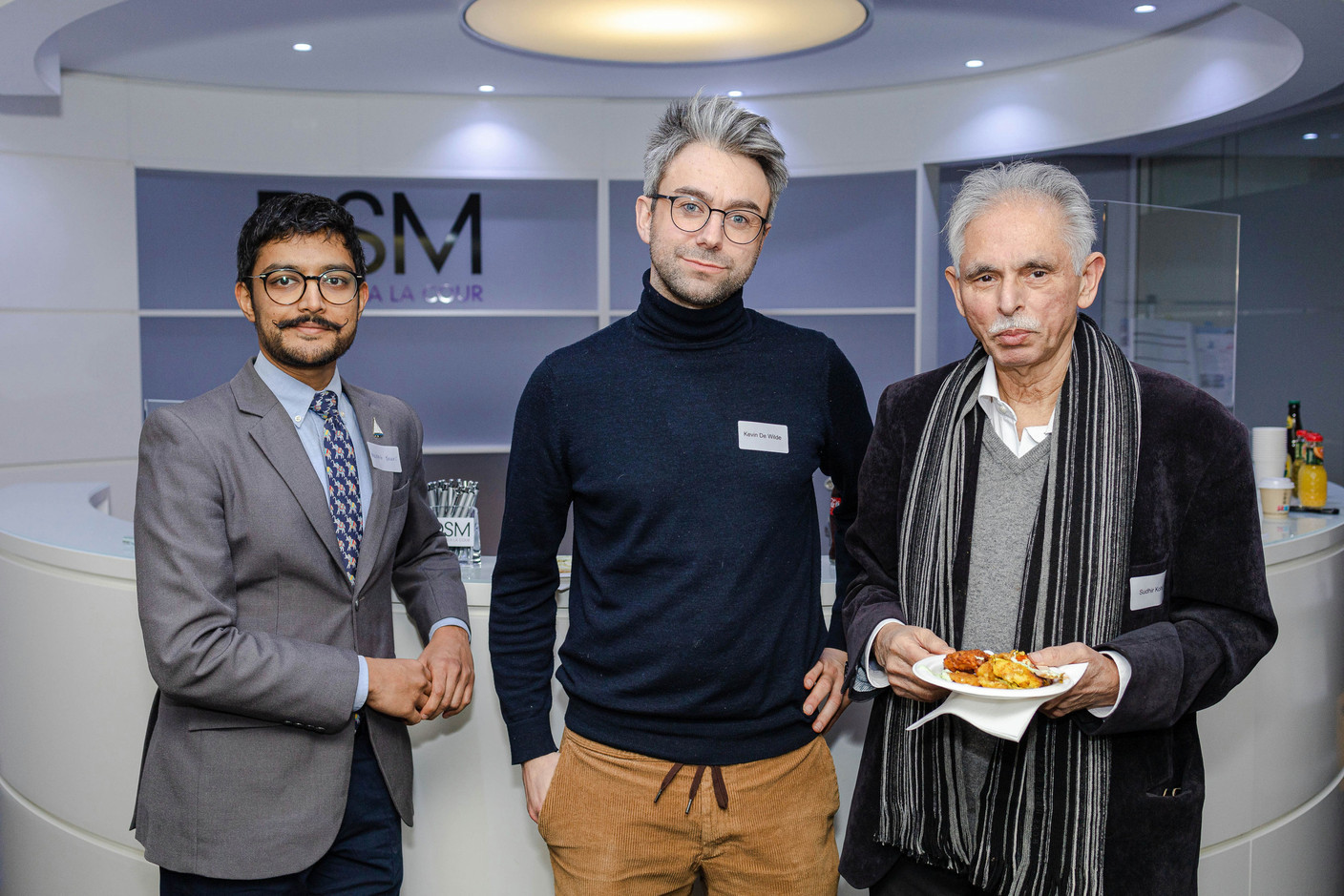 Kevin de Wilde (centre) and Sudhir Kumar Kohli (right) during the networking session at India-Luxembourg cross-border financing event, 24 January 2024.    Photo: Marcela Hernoux / IBCL