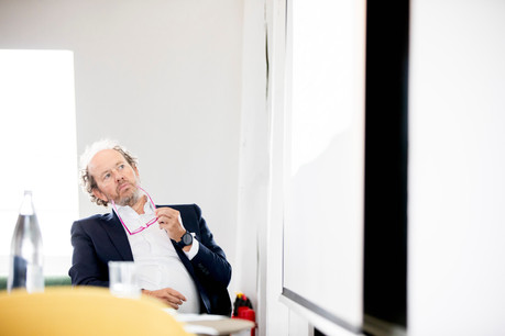 «Place aux jeunes!», lance Jean-Louis Schiltz, qui estime l’exercice réussi. (Photo: Jan Hanrion/Maison Moderne)