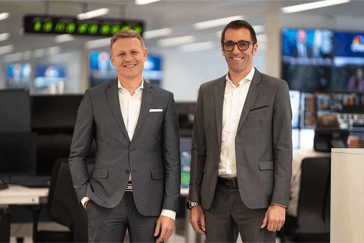 Vincent Willem, Deputy Head, and Ted Junker, Head of Market Desk, Banque de Luxembourg Asset Servicing. (Banque de Luxembourg)
