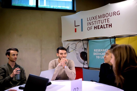 Lors de l’Innovation Camp au sein du LIH, les jeunes ont poussé parfois leurs réflexions très loin, ce qui a permis d’ouvrir des portes auxquelles les responsables du centre de recherche n’avaient pas forcément pensé. (Photo: LIH)