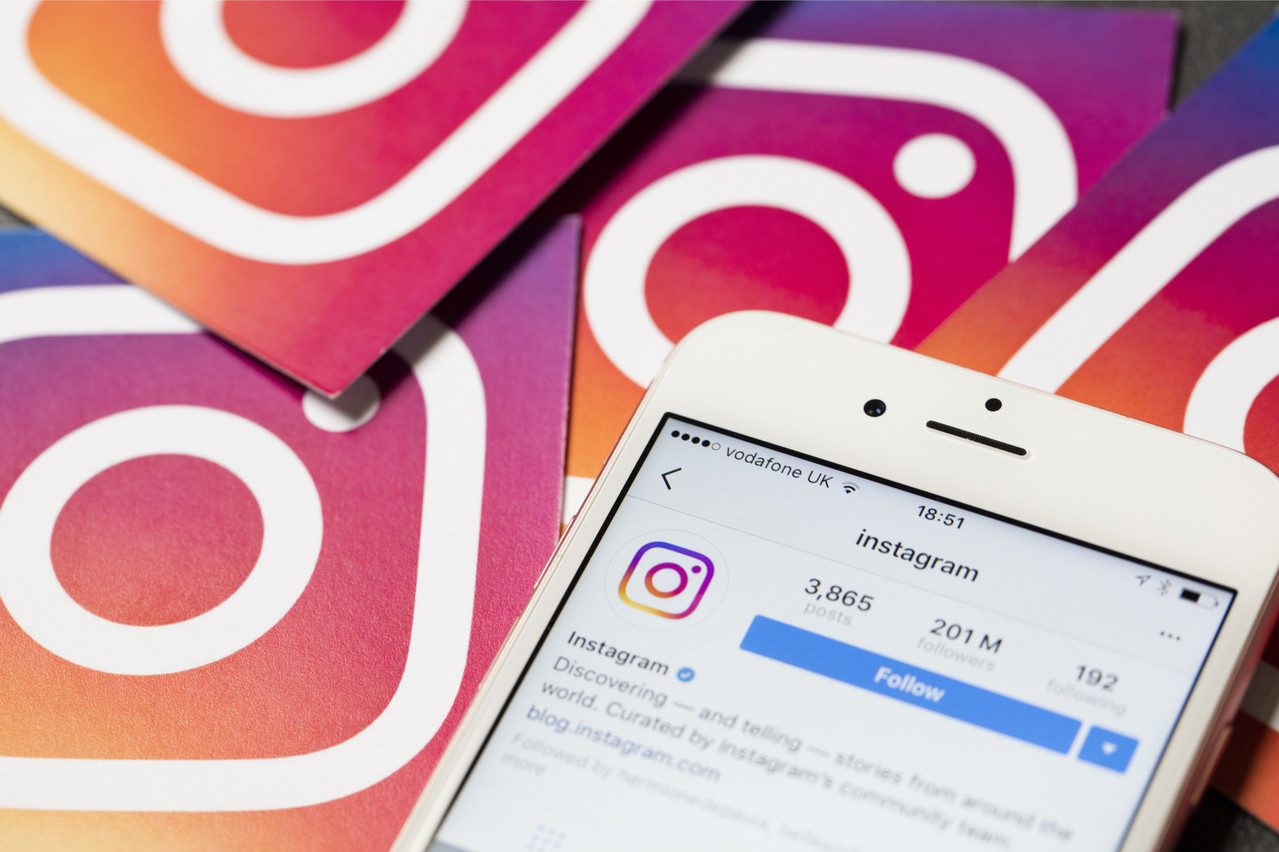 Cet onglet «Abonnés» permettait de voir toutes les actions des personnes que nous suivions sur le réseau social, conduisant parfois à des dérives telles que le stalking. (Photo: Shutterstock)