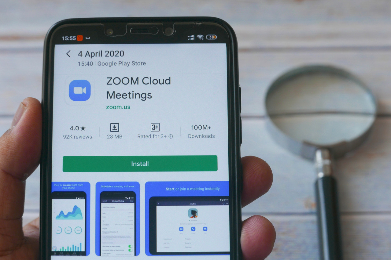 Jeudi après-midi, le CEO de Zoom a mis en place un nouveau groupe pour régler ses questions de sécurité. À la tête de sa nouvelle ‘task force’ figure l’ancien responsable de la sécurité de Facebook. (Photo: Shutterstock)