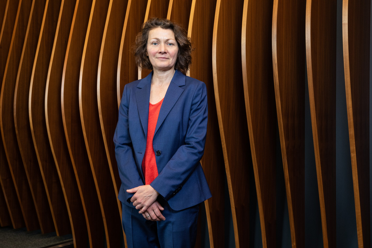 Stéphanie Lhomme,  Head of   Forensic Investigations, Corporate Intelligence and Litigation Support   at Arendt Regulatory & Consulting. (Photo: Eva Krins/Maison Moderne)