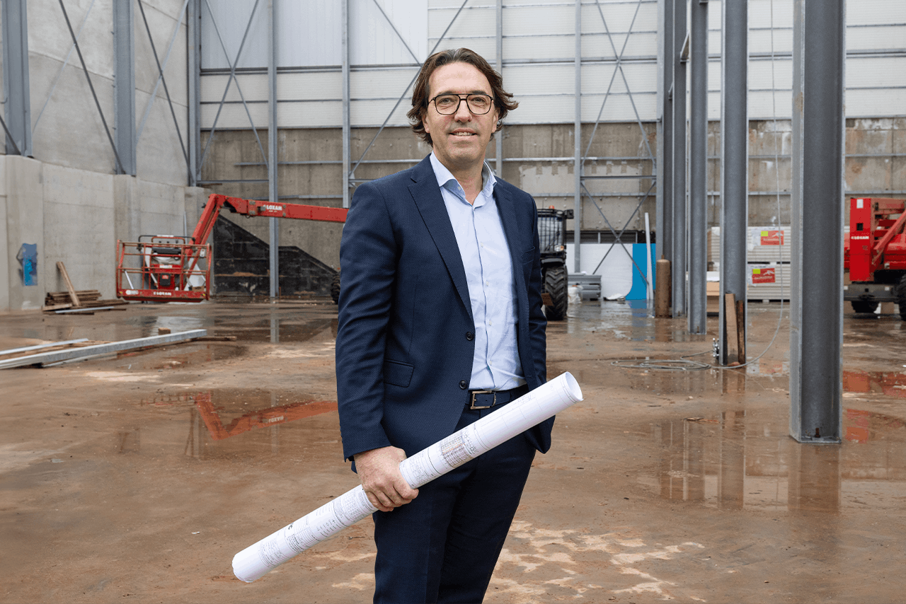 Sous la direction de son CEO, Gilles Gérard, Luxlait prévoit, entre autres, une extension significative pour accroître ses capacités de stockage. Photo: Eva Krins, Maison Moderne