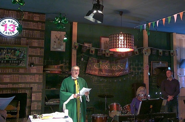 Father Michael holds Sunday Mass at The Irish Pub in Howald. Photo: The Irish Pub