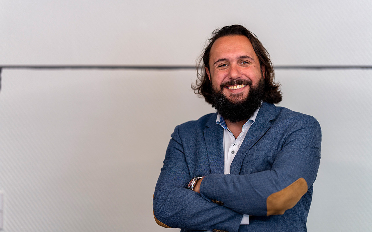 Andrew Zacharias, Country Head of Luxembourg, is leading the mission to develop existing partnerships and is responsible for growing new relationships between clients, partners and ISG, to create office spaces that help people and businesses thrive. (Photo: ISG, Aladin Fajkovic)