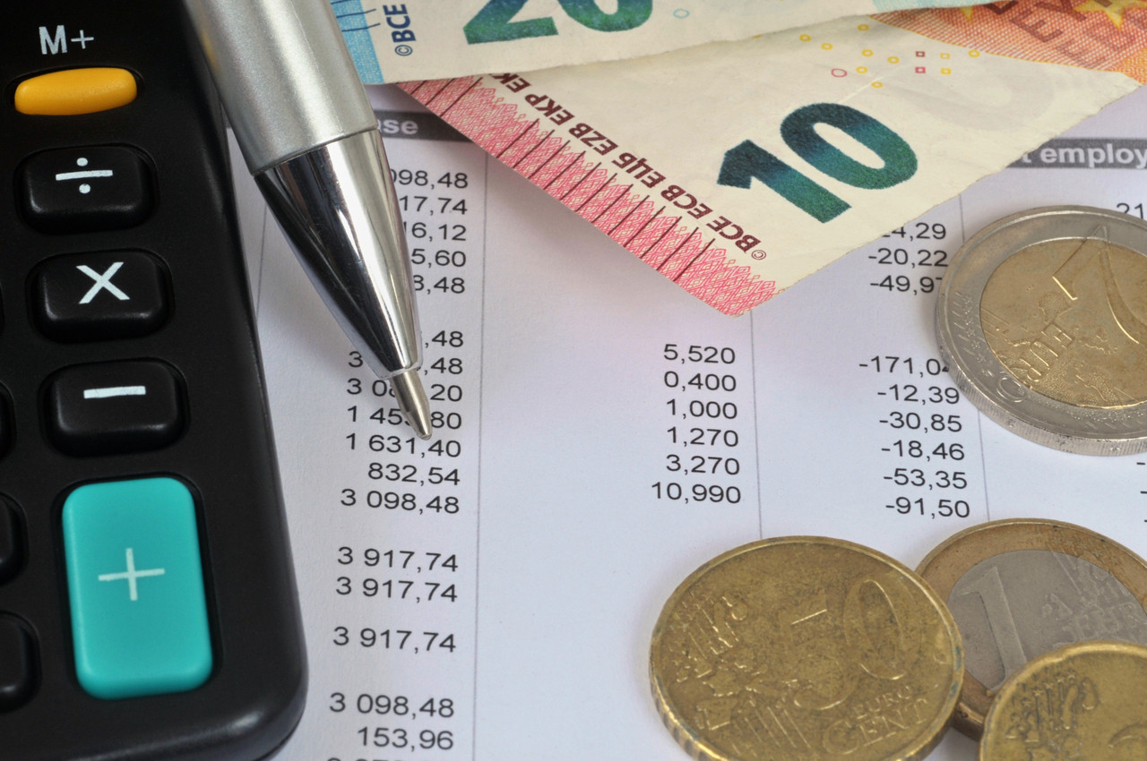 Hays publie son Guide des salaires 2023 pour le Luxembourg dans 14 secteurs et pour plus de 200 métiers. (Photo: Shutterstock)