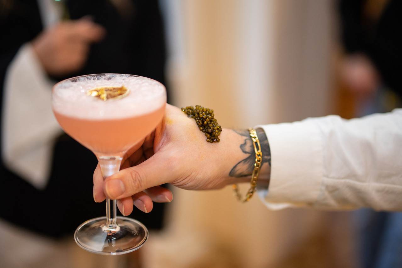 Le cocktail «Pamela Rose» de Laura Hanin s’accorde très bien avec un excellent caviar, entre autres… Hadrien Friob