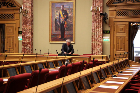 Jean Asselborn se prépare à livrer sa déclaration de politique étrangère devant les parlementaires. (Photo: Chambre des députés)