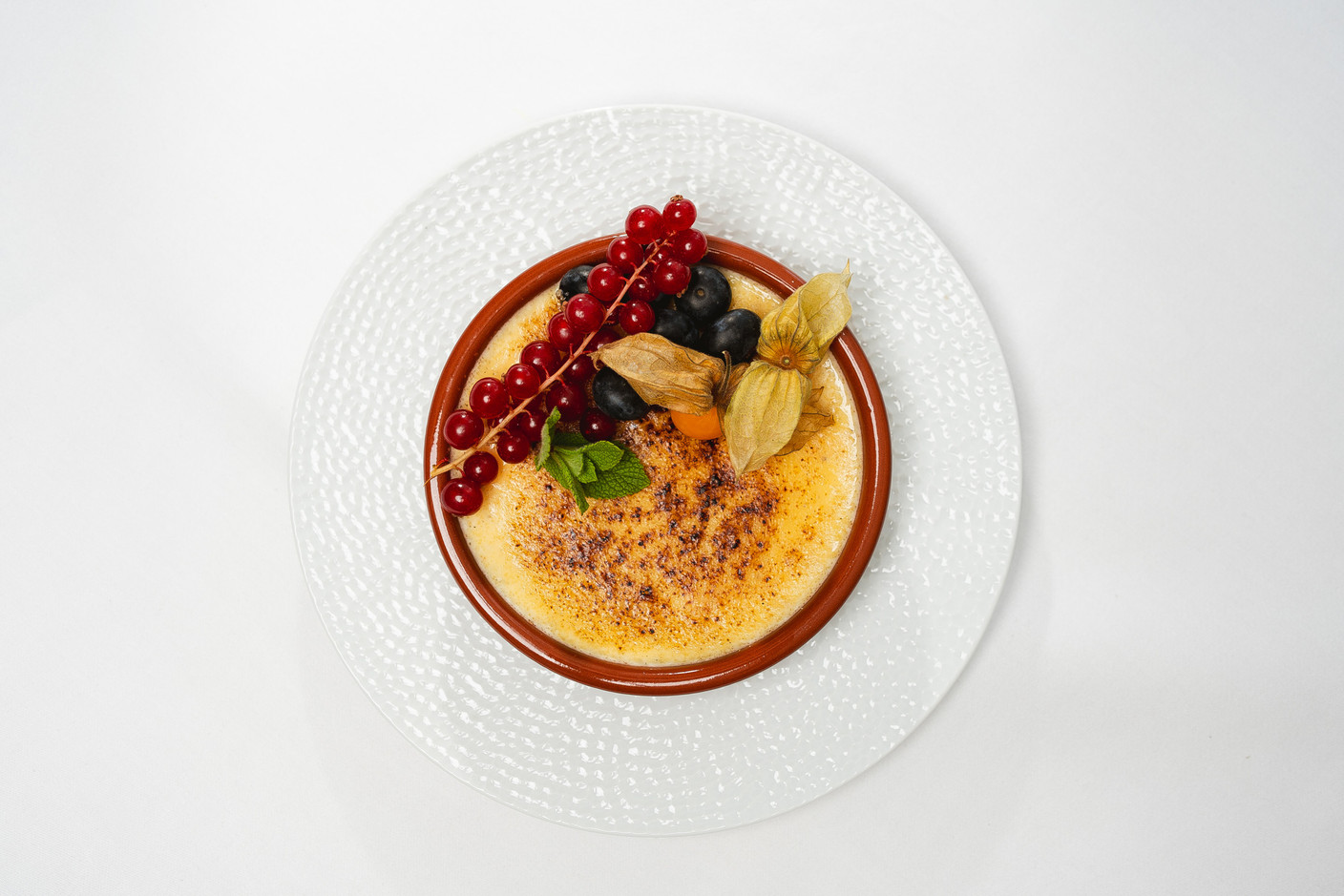 La crème brûlée aux mirabelles, proposée en dessert au restaurant du Château de Schengen. (Photo: Château de Schengen)