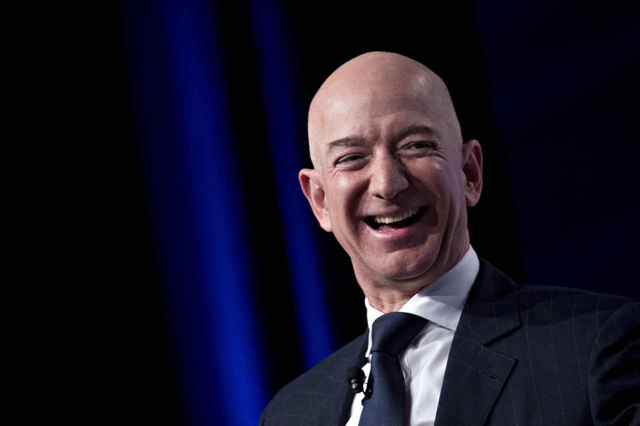 Jeff Bezos va céder sa place de CEO d’Amazon à Andy Jassy, responsable des services Cloud. (Photo: Shutterstock)