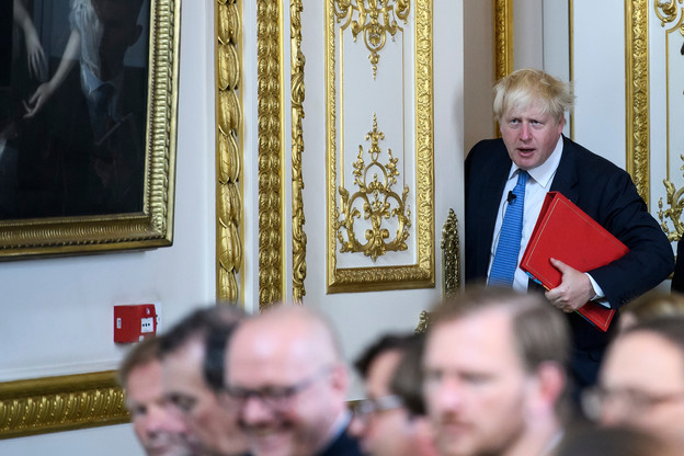 Lundi, le Premier ministre britannique avait besoin des deux tiers des députés pour obtenir la tenue d’élections anticipées. Ce mardi, il n’aura besoin que de la majorité simple. (Photo: Shutterstock)