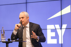 Olivier Coekelbergs, country managing partner d’EY Luxembourg. (Photo: Luc Deflorenne)