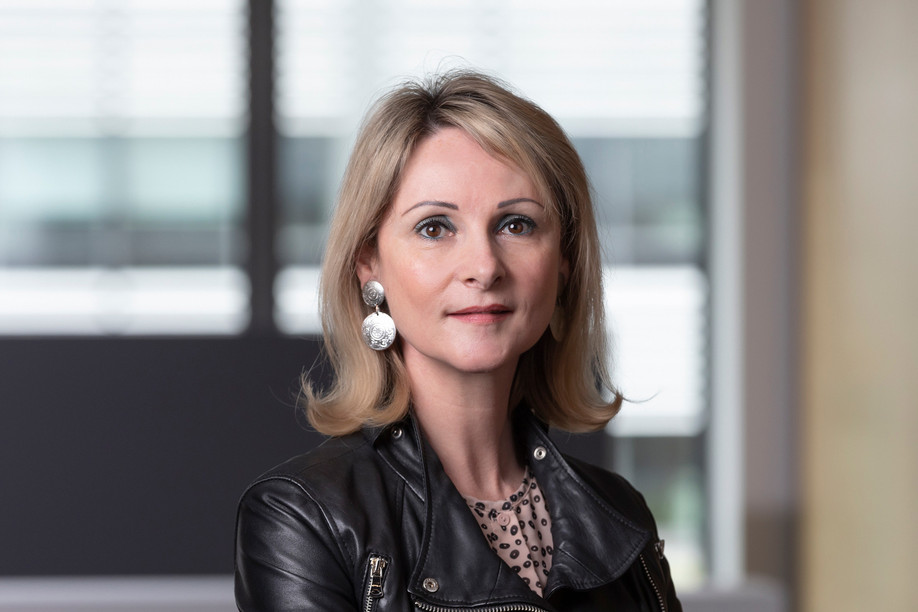 Karine Pontet-Curtat (BLITZ AGENCY)