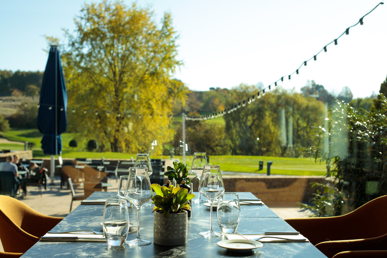 Mercure Kikuoka has a more coherent approach to contemporary gastronomic values.  Modern House