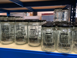 In total, Lamberty ordered 5,600 jars to launch Kilogram. (Photo: Paperjam)