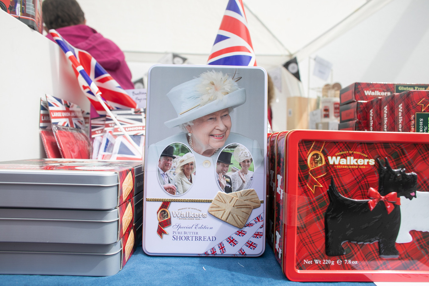 British souvenirs on display during the screening of the coronation of King Charles III and Queen Camilla at St George’s International School. Photo: Matic Zorman / Maison Moderne