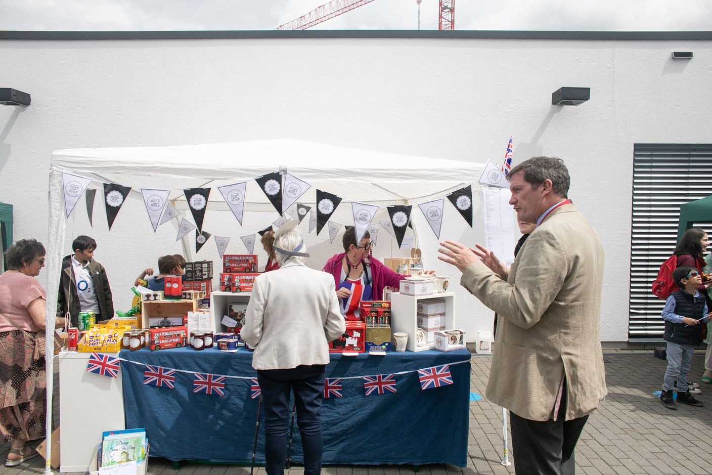 Stand offering British souvenirs during St George’s International School’s screening of the coronation of King Charles III and Queen Camilla. Photo: Matic Zorman / Maison Moderne
