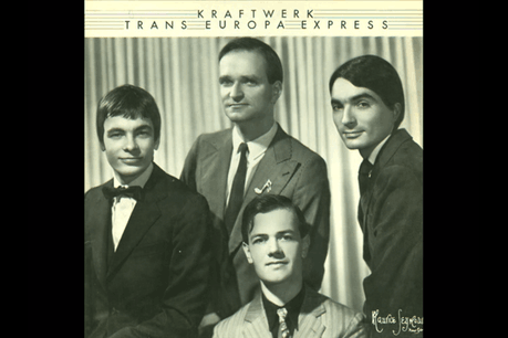 Le groupe Kraftwerk a ouvert la voie à la musique électronique avec une séquence rythmique expérimentale assortie d'une mélodie répétitive. (Photo: Capture d'écran Youtube)