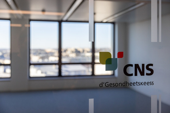 Près d’un appel sur six adressé à la CNS concerne le suivi d’une demande. Faute d’outil numérique, les assurés doivent encore téléphoner pour connaître l’état de leur dossier ou les pièces manquantes. (Photo: Paperjam/archives)