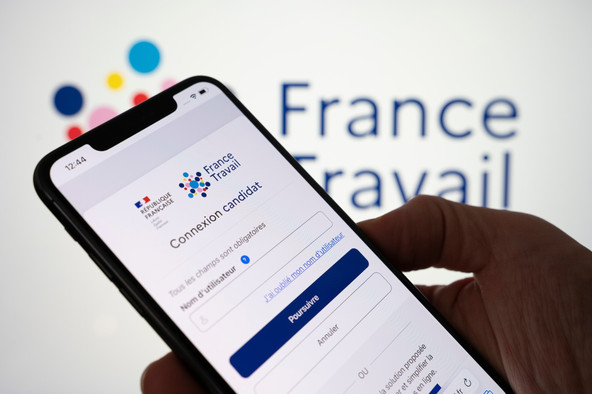 Moins de frontaliers ont été indemnisés en France en 2025, mais la chute des remboursements a alourdi la facture de l’Unédic. (Photo: Shutterstock)