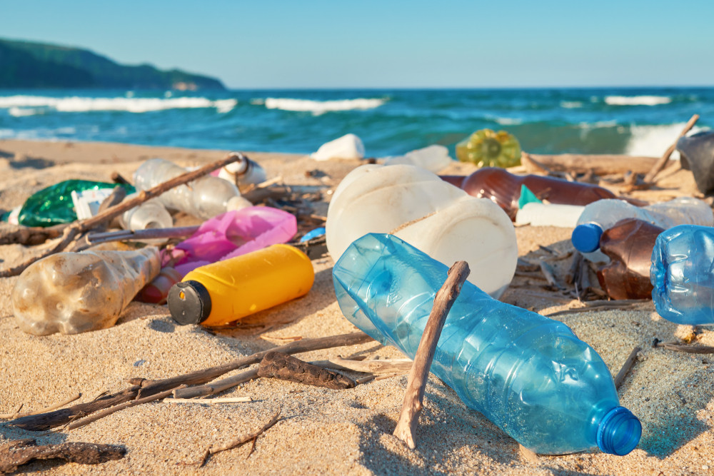 Plus de 80% des déchets marins sont des plastiques, selon la Commission européenne.  (Photo: Shutterstock)