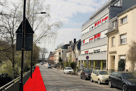 Les performances du projet d’inclusion sociale «Window Loving» se dérouleront sur le trottoir face à la Résidence Belle Vallée, à Hollerich. (Photo: Fable/Monogram)