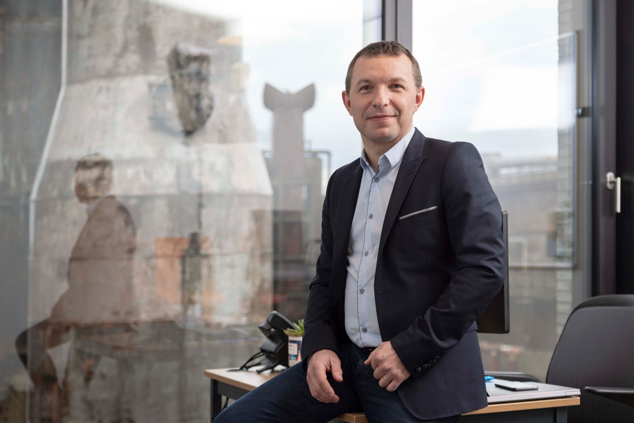 Laurent Futin, dans son bureau, chez Luxinnovation. (Photo: René Garcia/Luxinnovation)