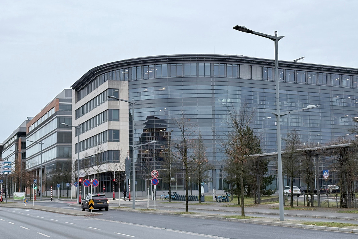 Europe has lost 27,000 manufacturing jobs a month over the past two years, say the unions who see “warning signs”, citing layoffs at Amazon, ArcelorMittal’s decision to study relocating certain activities and rising unemployment. Photo: Paperjam
