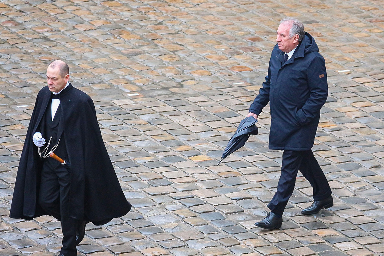À peine François Bayrou avait-il pris possession de Matignon, le samedi 14 décembre, que l’agence Moody’s abaissait la note de la France. (Photo: Shutterstock)