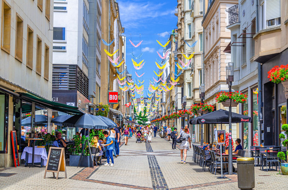 Le Luxembourg fait figure d’exception avec une population plus jeune et plus de la moitié de ses habitants nés à l’étranger, mais la faible natalité le rattrape. (Photo: Shutterstock)
