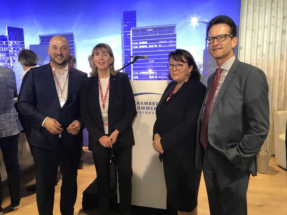 Étienne Schneider (vice-Premier ministre), Lydie Polfer (bourgmestre de la Ville de Luxembourg), Martine Schommer (ambassadrice du Luxembourg en France) et Carlo Thelen (directeur de la Chambre de commerce). (Photo: DR)
