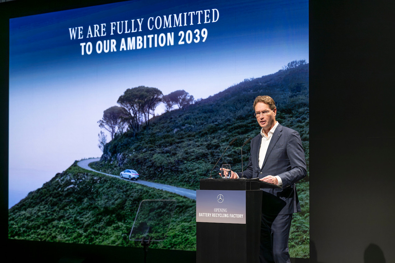 Le CEO de Mercedes-Benz et nouveau président de l’Association des constructeurs européens d’automobiles (ACEA), Ola Källenius, a plaidé pour de la stabilité et une cohérence européenne au niveau des aides à l’adoption de la voiture électrique. (Photo: Mercedes-Benz Group)