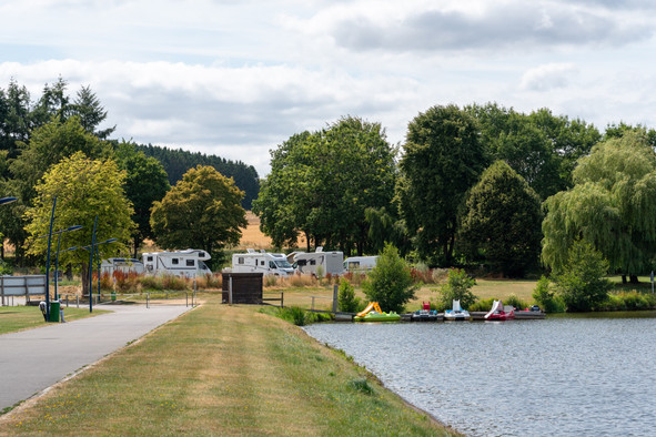 De janvier à juillet 2026, les nuitées augmentent de 6% au Luxembourg. Mais cette hausse profite surtout aux campings (+13%), ici en photo celui de  Weiswampach , tandis que l’hôtellerie recule de 3%. (Photo: Shutterstock)