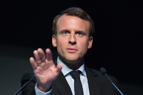 Emmanuel Macron admet des erreurs de forme, mais pas de fond. (Photo: Shutterstock)