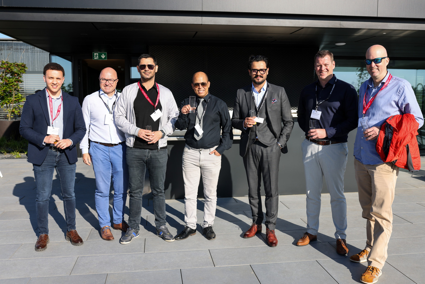 Ryane Charchour (Maison Moderne), Denton Lilley (House Dream), Ray Zubairi (Maison Moderne), Anouar Jallouz (Efficy), Ivaylo Markov (Thales Capital), Frédéric Vandendorpe (Vanbreda Risk & Benefits) et Sylvain Barrette (Maison Moderne). (Photo: Eva Krins/Maison Moderne)