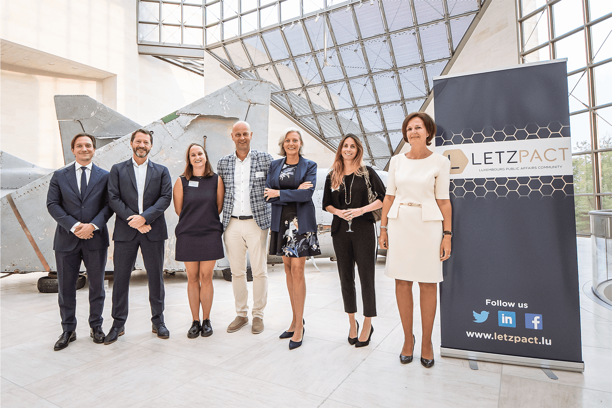 De gauche à droite: Jean-Paul Olinger, directeur de l’UEL et de l’INDR ,  et les membres du Conseil d’Administration de Letzpact: Gerry Wagner, Frédérique Dell, Mark De Zutter, Sonia Franck, Mathilde Brasseur et Laurence Ponchaut. ©  Chacha photograpy - Charly Brolet