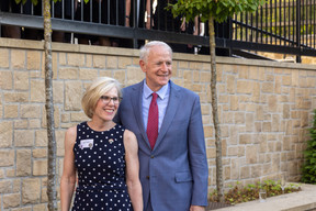 Kristine Barrett et l'ambassadeur Barrett (Photo: Romain Gamba/Maison Moderne)