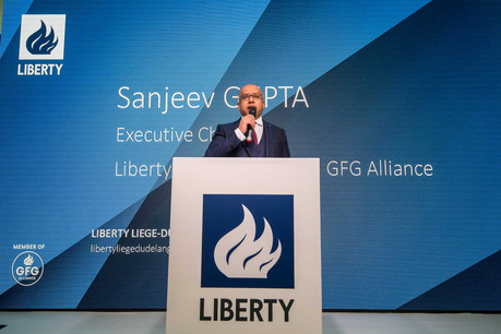 Le CEO de GFG Alliance, Sanjev Gupta, ici lors de la reprise de l’usine d’ArcelorMittal à Dudelange, a indiqué avoir des pistes pour se refinancer, demandant un peu de temps à ses salariés. (Photo: archives Maison moderne)