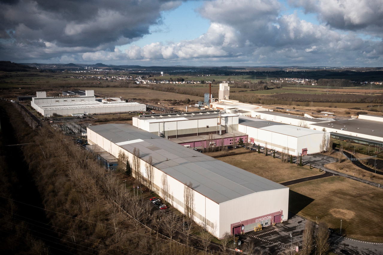 In financial difficulty since the bankruptcy of Greensill, the main creditor of its parent company GFG Alliance, Liberty Steel will have to quickly find solutions to restore production rates in Dudelange and to pay all employees. Photo: Guy Wolff/Maison Moderne