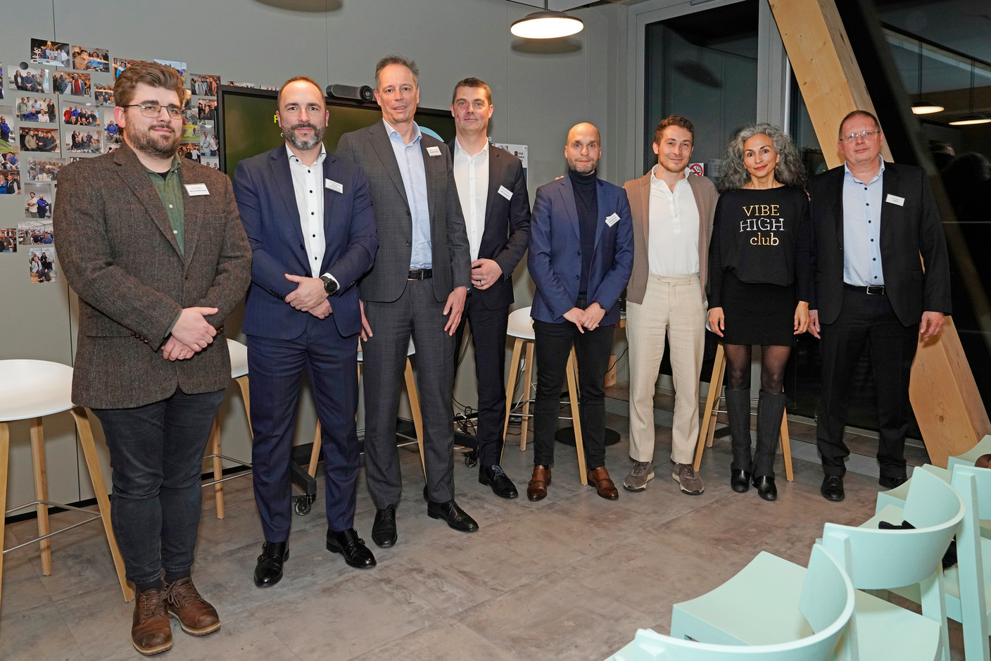 La soirée s’est terminée sur ce constat: la crise a fermé un chapitre où «tout se vendait avant le premier coup de pelle». Le suivant reste à écrire mais aura assurément un fil conducteur: moins d’automatismes, plus de preuves et de coopération. (Photo: Olivier Minaire)