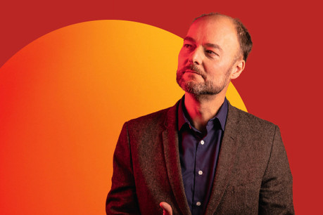 Olivier Debeugny: «Jusque-là, vous aviez le choix de faire appel à une société de traduction. Pour un document de 150 pages, c’était quatre jours avant de récupérer le document pour vérifier qu’il était conforme à vos exigences. Nous sommes 15 fois moins chers, et vous récupérez votre traduction tout de suite!» (Photo: Jan Hanrion/Maison Moderne)