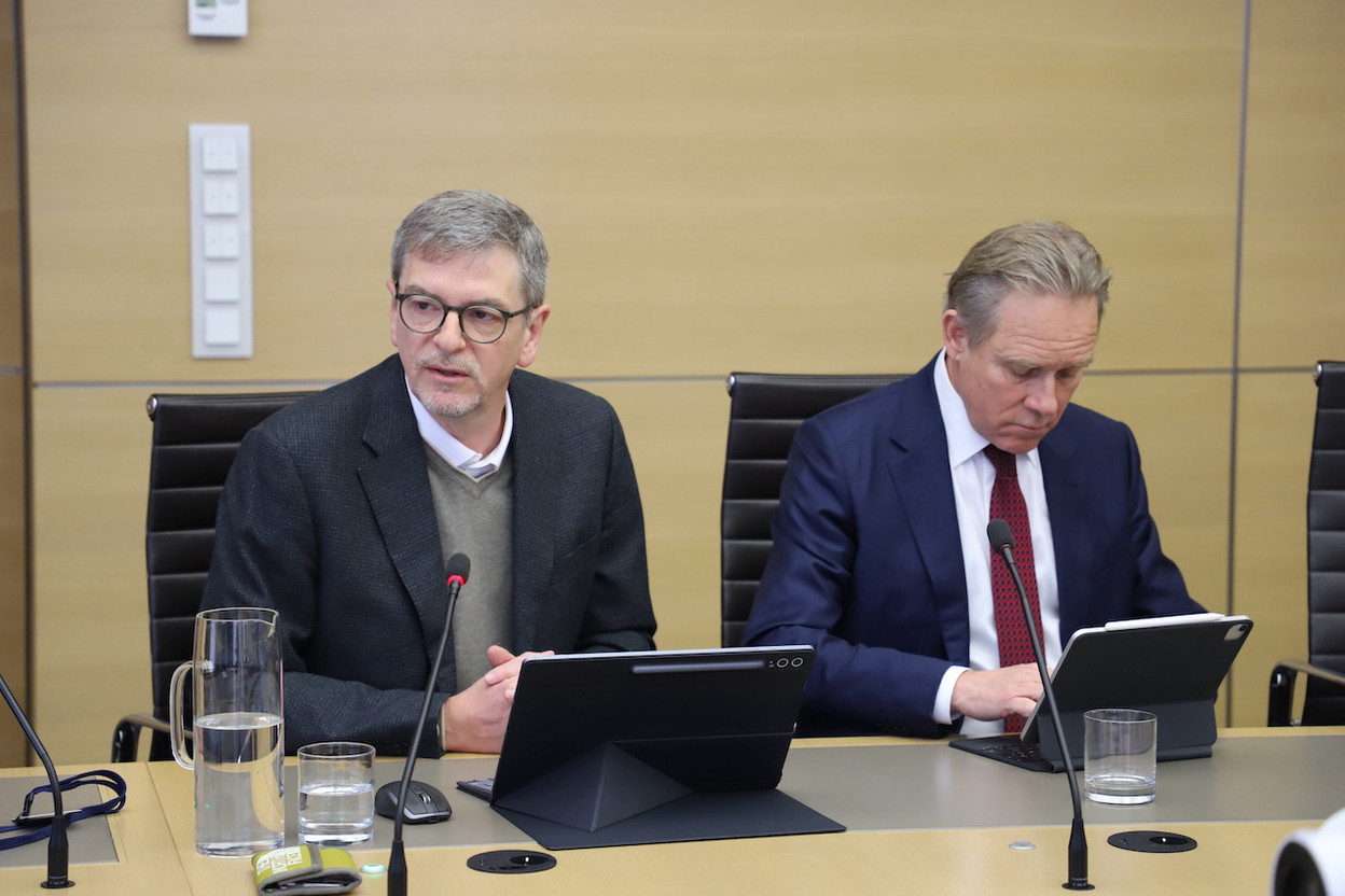 Marc Crochet, accompanied by his legal adviser François Prum. Photo: Chambre of Deputies of Luxembourg